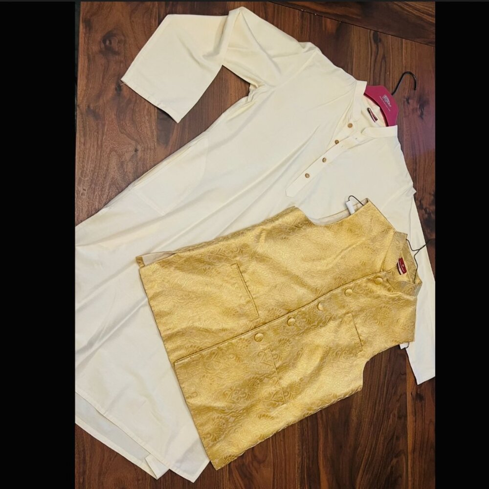 Boys (12-13) Gold Cotton Silk Blend Nehru Jacket and Desi Kurta (Set of 2)